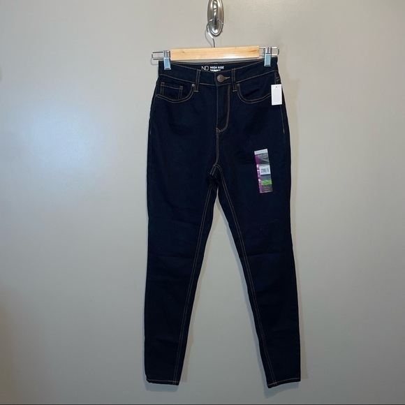 NWT No Boundaries High Rise Skinny Jeans - Picture 1 of 8